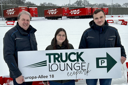 Truck Lounge mit 73 Lkw-Pl�tzen und passendem Service im ecopark