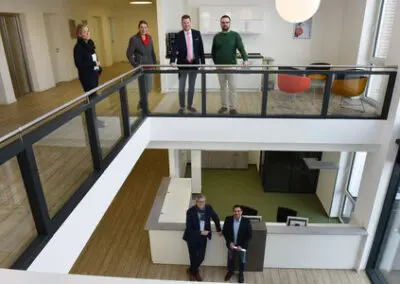 Fachwerk Bildung gGmbH stellt
neue Zentrale im ecopark vor