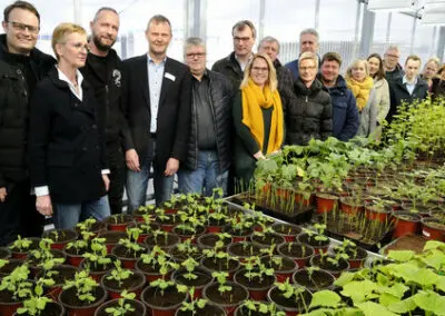 Nachbarn aus dem ecopark zu Gast in Gewächshaus und Klimakammern