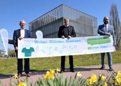 Auch im ecopark entsteht ein
Gründungszentrum START:PUNKT
