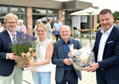 Glückwünsche für PersCom
zum Neubau im ecopark