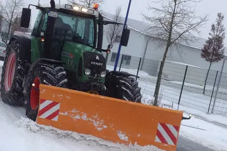 Winterdienst im ecopark
bereits nachts um 3 Uhr